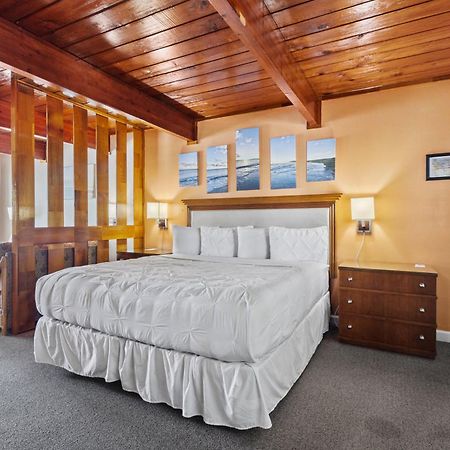 Fort Pierce Oceanfront Inn- Suite- King Bed #6 מראה חיצוני תמונה