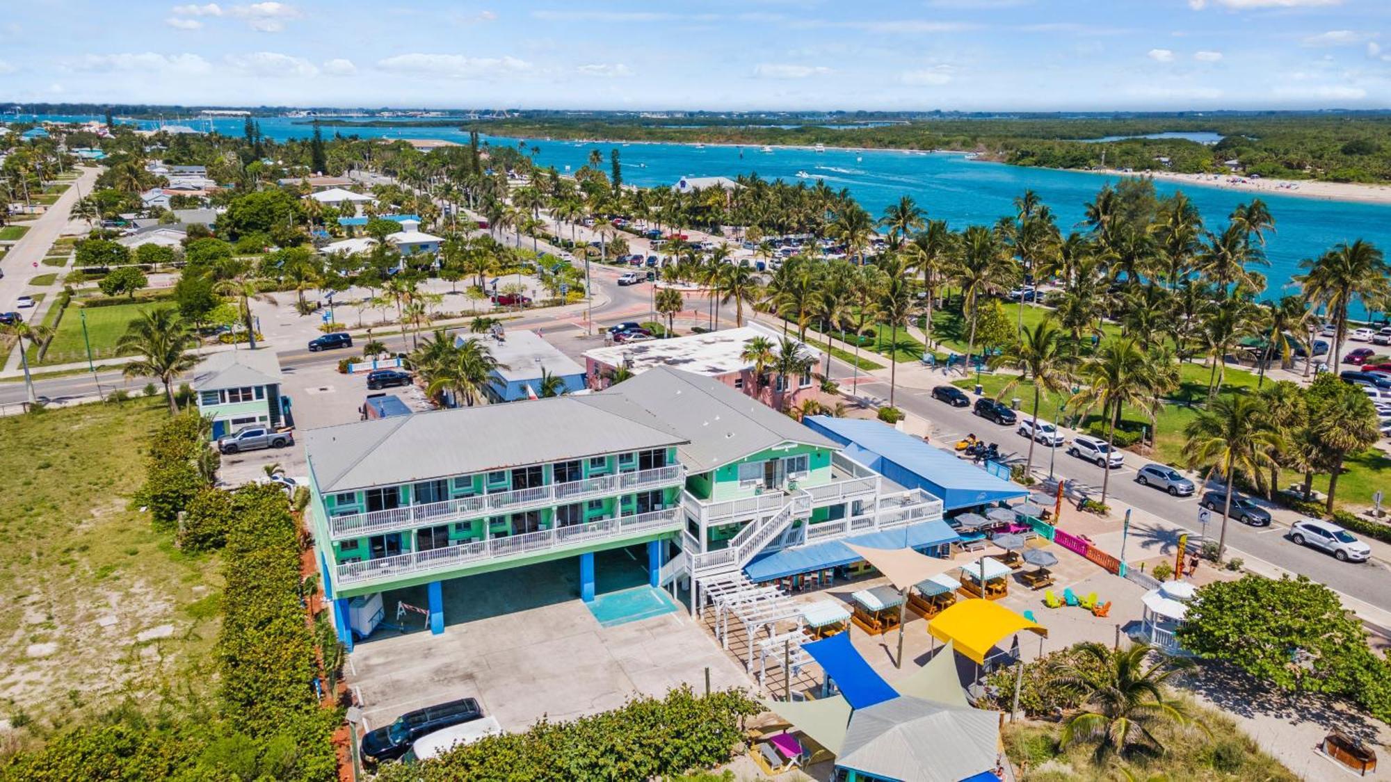 Fort Pierce Oceanfront Inn- Suite- King Bed #6 מראה חיצוני תמונה