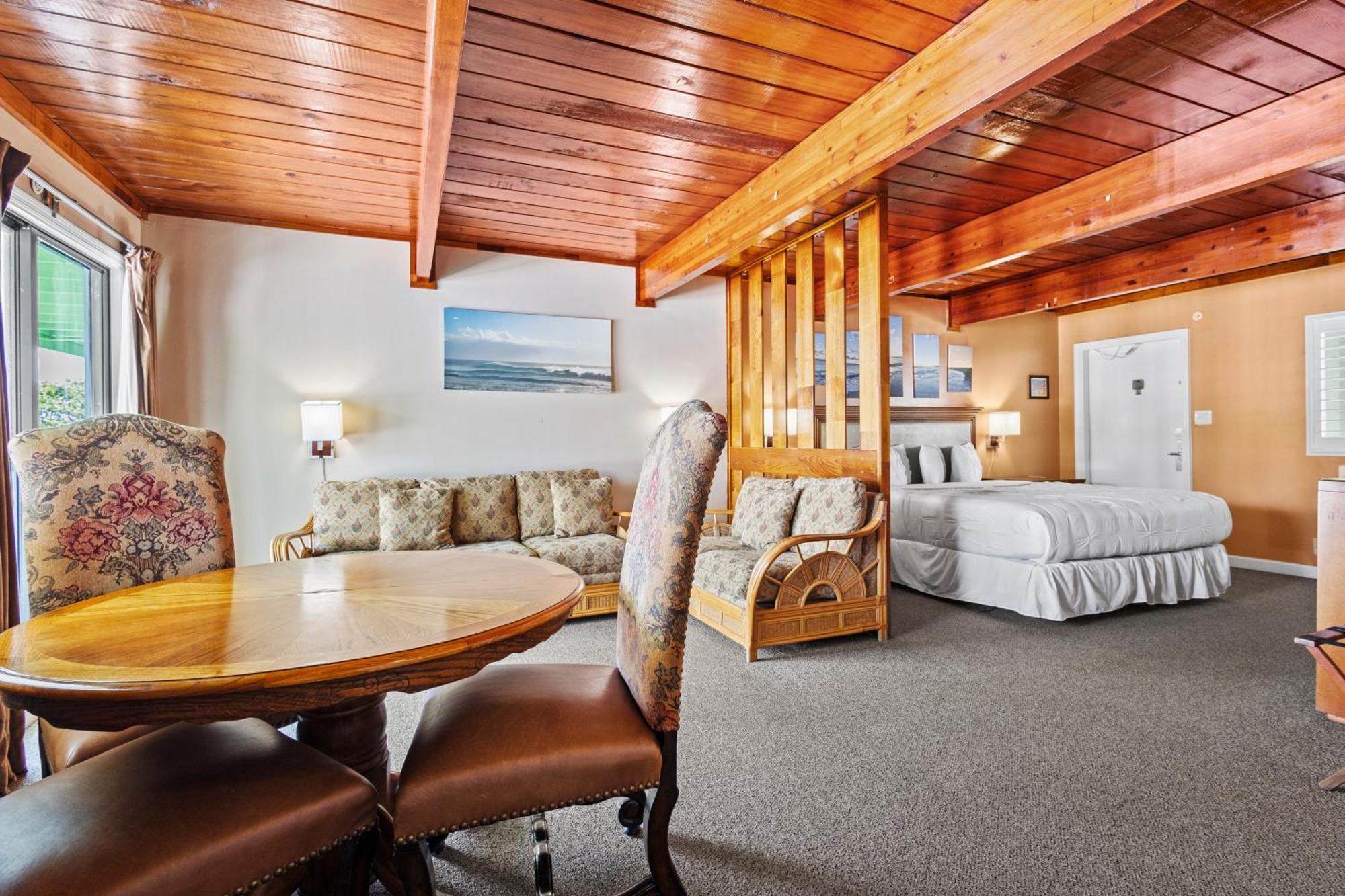 Fort Pierce Oceanfront Inn- Suite- King Bed #6 מראה חיצוני תמונה
